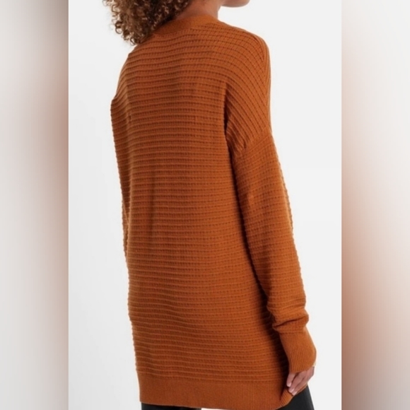 New Express lightweight Cardigan - Picture 2 of 9